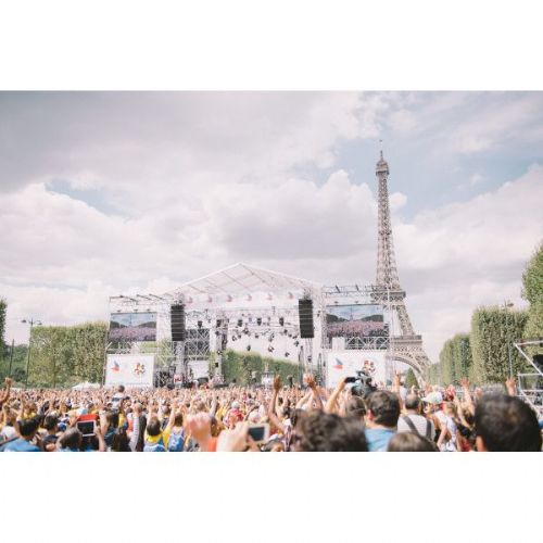 2015 Rakuten Mobile Library Project in France
